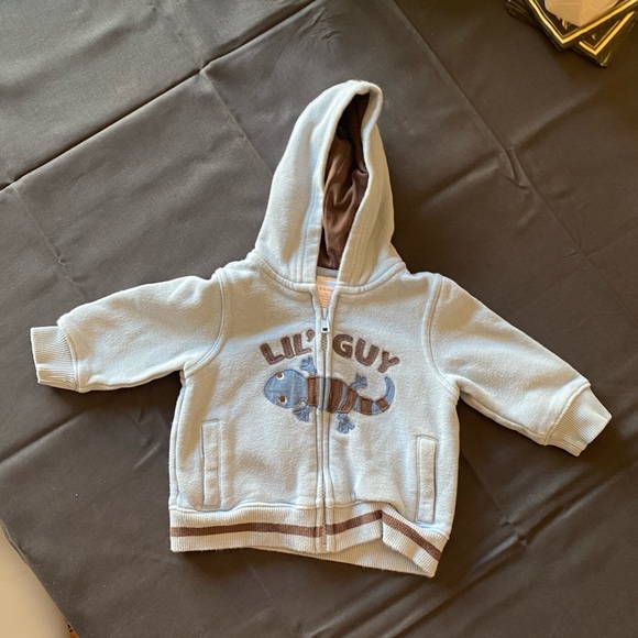 Hoodie - FREE per your bundling 😊 - Picture 1 of 6